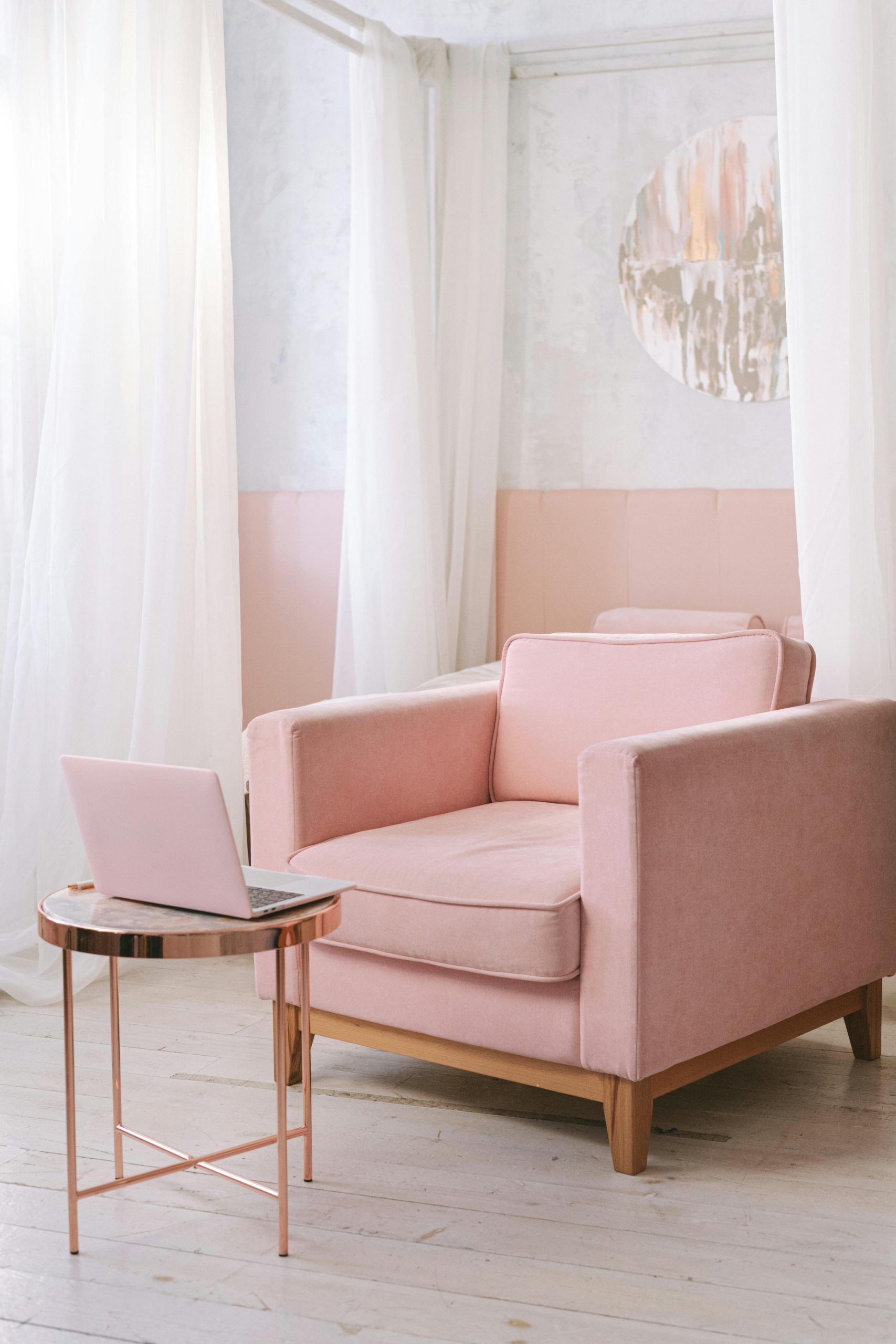 How To Make Your Apartment Look Expensive: Best Ways on a Budget